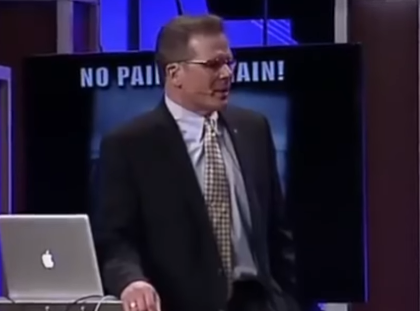 Christian apologist Frank Turek calmly answering an atheist's objections about morality